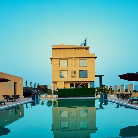Sterling Pushkar Hotell Exteriör bild